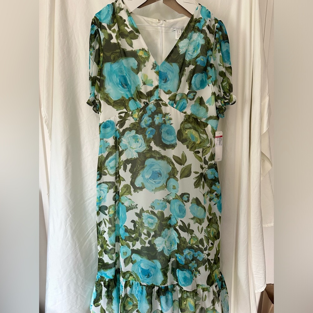 NWT London Time Floral Midi Dress